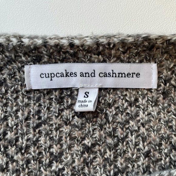 Cupcakes & Cashmere Cardigan - Picture 6 of 8